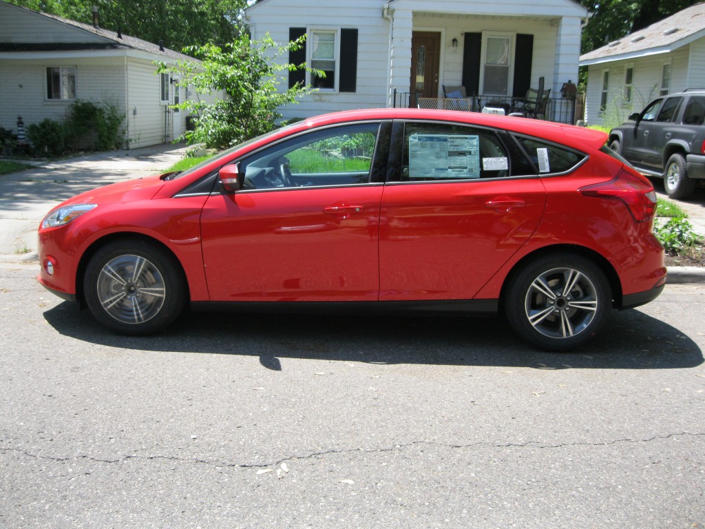 Ford Focus Side View